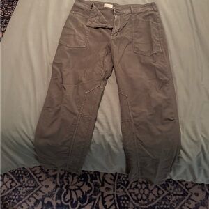 Pilcro women’s Cargo Pants in Olive